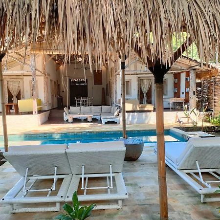 Villa Manis Gili Trawangan Exterior photo