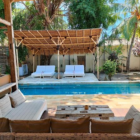 Villa Manis Gili Trawangan Exterior photo