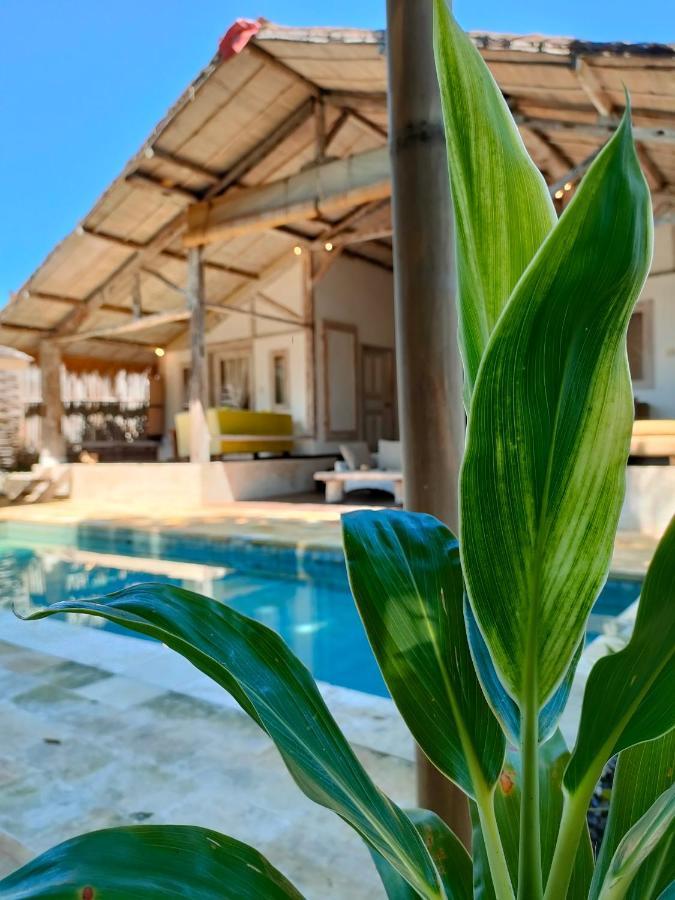 Villa Manis Gili Trawangan Exterior photo