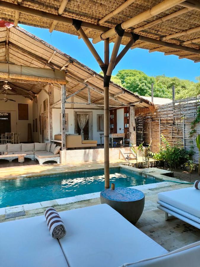 Villa Manis Gili Trawangan Exterior photo